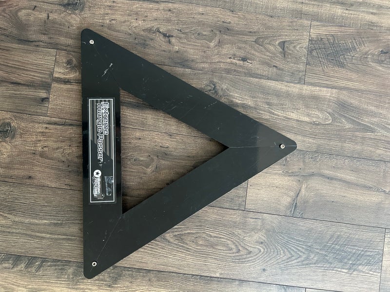 Better Hockey US - Extreme Hockey Triangle Passer