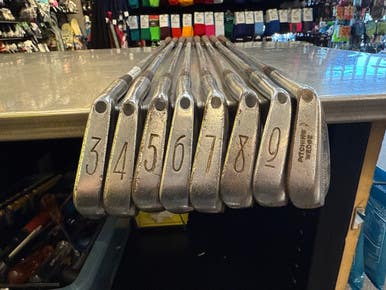 Used Wilson DYNA POWERED Mens Complete Set RH 8 Piece 11339-S000191247