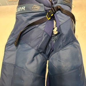Medium Intermediate Bauer Supreme 3S Pro Hockey Pants (Used)