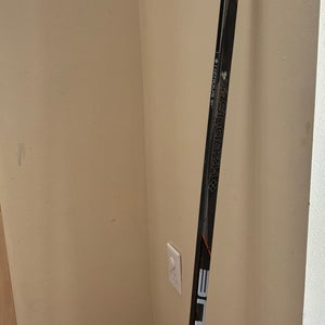 Youth True Hzrdus 9x4 Left Hand Hockey Stick T92 (Used)