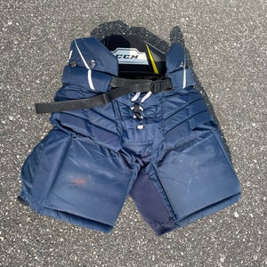 Junior Medium CCM Axis A1.5 Hockey Goalie Pants (Used)
