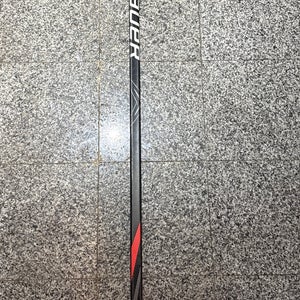Senior Bauer Vapor 2X Team Right Handed Hockey Stick P88 (Used)