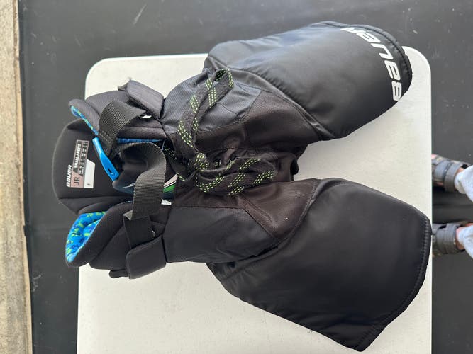 Small Junior Bauer Hockey Pants (New)