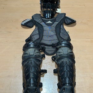 Used Youth Adidas Captain Catcher's Set | Age 9 - 12
