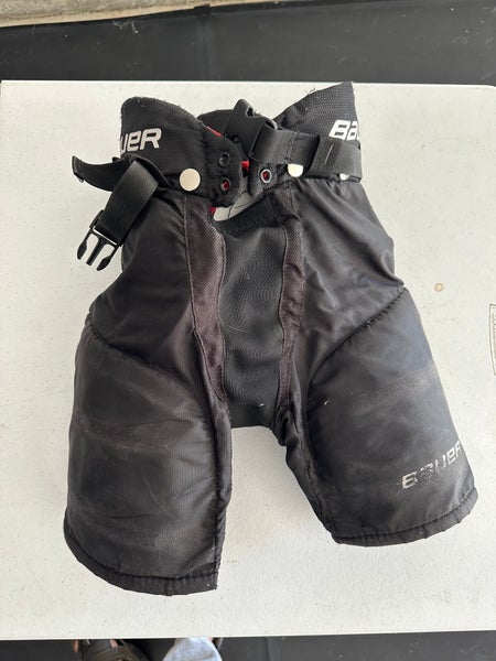 Medium Youth Bauer Vapor X20 Hockey Pants (Used)