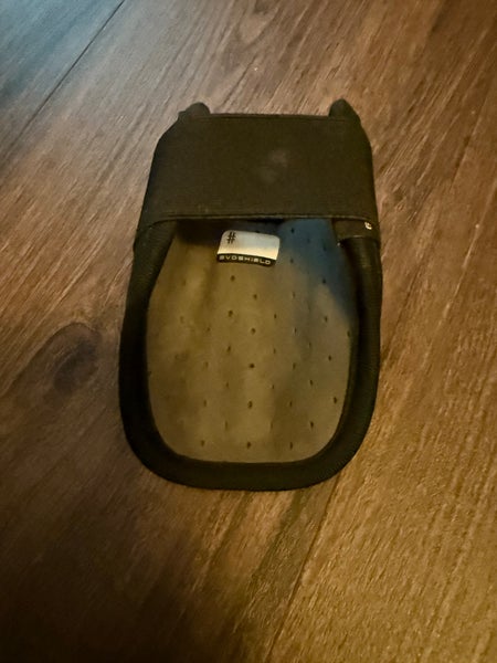 Black Junior EvoShield Elbow Guard Elbow Protection (Used)