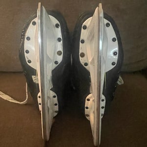 Bauer goalie skates