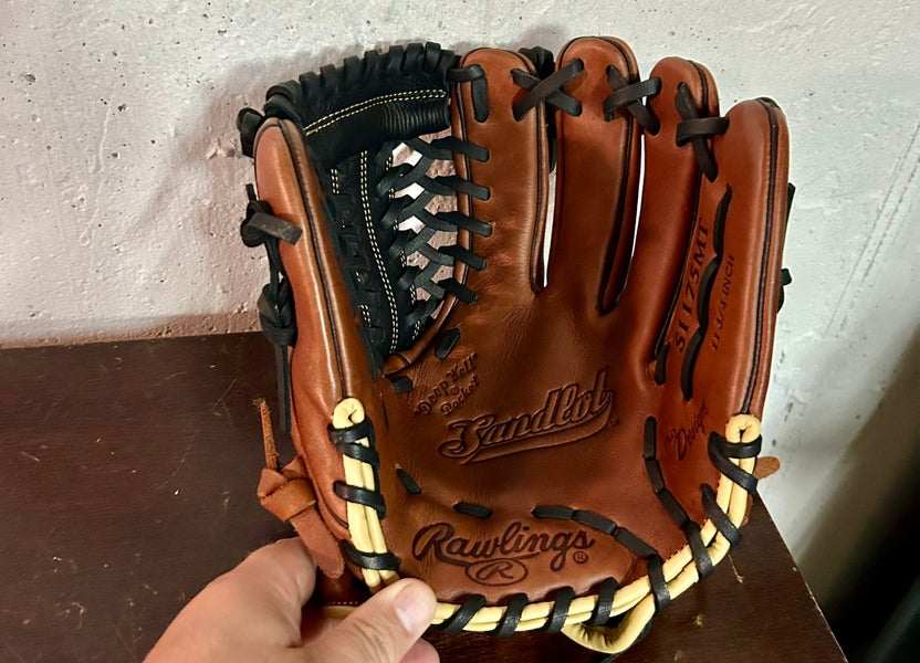 Rawlings RH Sandlot Series Baseball Glove 11.75" (Used)