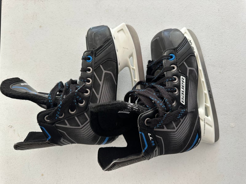Bauer Nexus N77 Hockey Skates Size 3 (New)