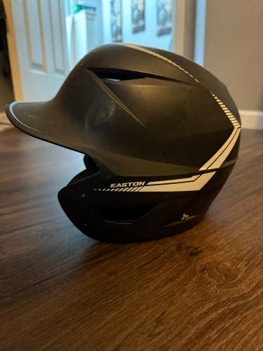 Medium/Large Easton Elite X Batting Helmet (Used)
