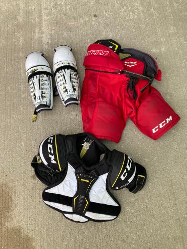 CCM Starter Kit | Size: Junior