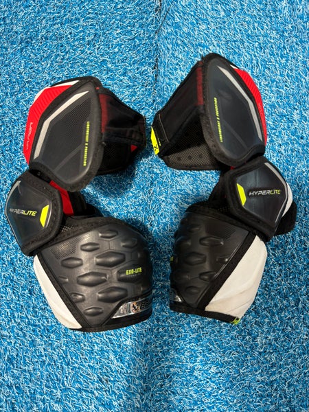 Intermediate Large Bauer Vapor Hyperlite Elbow Pads (Used)