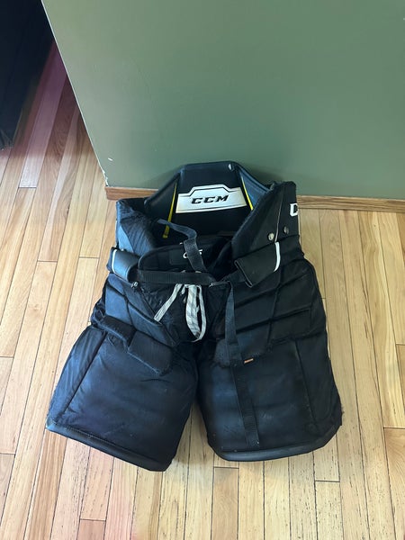 Large  CCM Axis pro Goalie Chest Protector (Used)