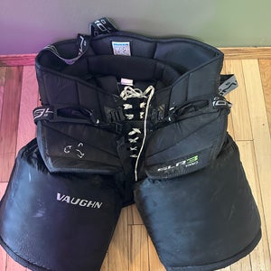 Senior Large Vaughn Ventus SLR3 Hockey Goalie Pants (Used)