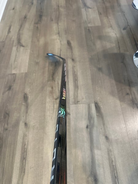 Senior Bauer Proto-R Right Handed Hockey Stick P28 (New)