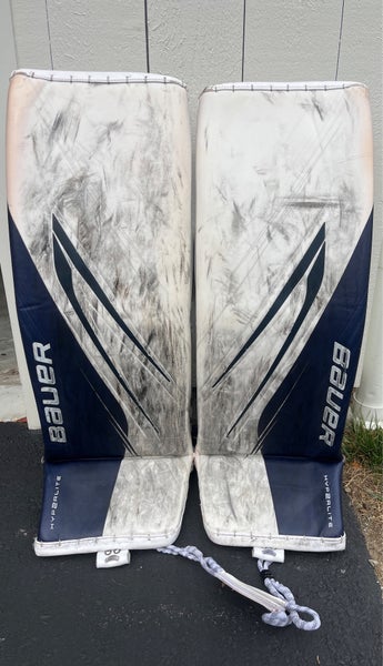 35"  Bauer Hyperlite 2 Goalie Leg Pads (Used)