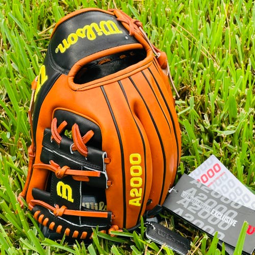 New Wilson Exclusive A2000 1786 11.5” Baseball Glove