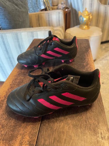 Black Kids Adidas Goletto VIII Cleats Size 12K (Used)