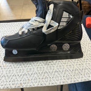 True One Piece Goalie Skates Pro Stock 9 (Used)