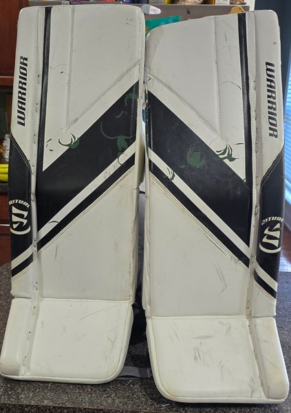 28" Warrior Ritual G6 E+ Goalie Leg Pads (Used)