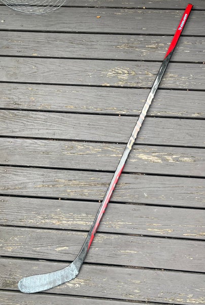 Used Senior Right Handed Bauer Nexus 2N Pro XL Hockey Stick (P28, 95 Flex) - READ DESCRIPTION