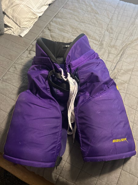 Medium Bauer Hockey Pants Pro Stock