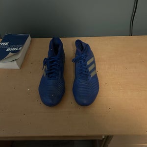 Blue Unisex Size M 9.5 (W 10.5) Adidas Turf Cleats Cleats (Used)