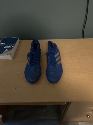Blue Unisex Size M 9.5 (W 10.5) Adidas Turf Cleats Cleats (Used)