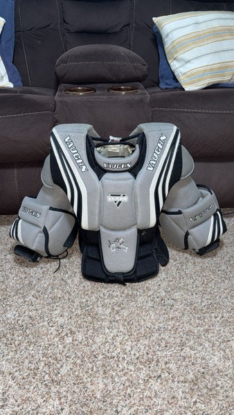 Vaughn SLR Junior Chest Protector