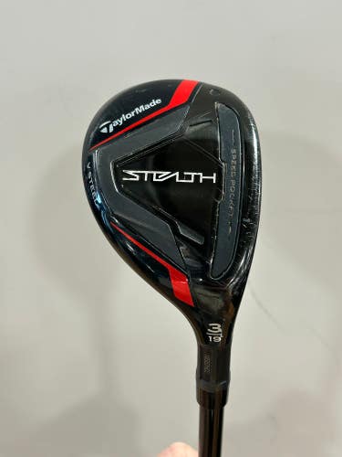 Used Men's TaylorMade Stealth Right Handed 3 Hybrid | Stiff Flex | Fujikura VENTUS Graphite Shaft