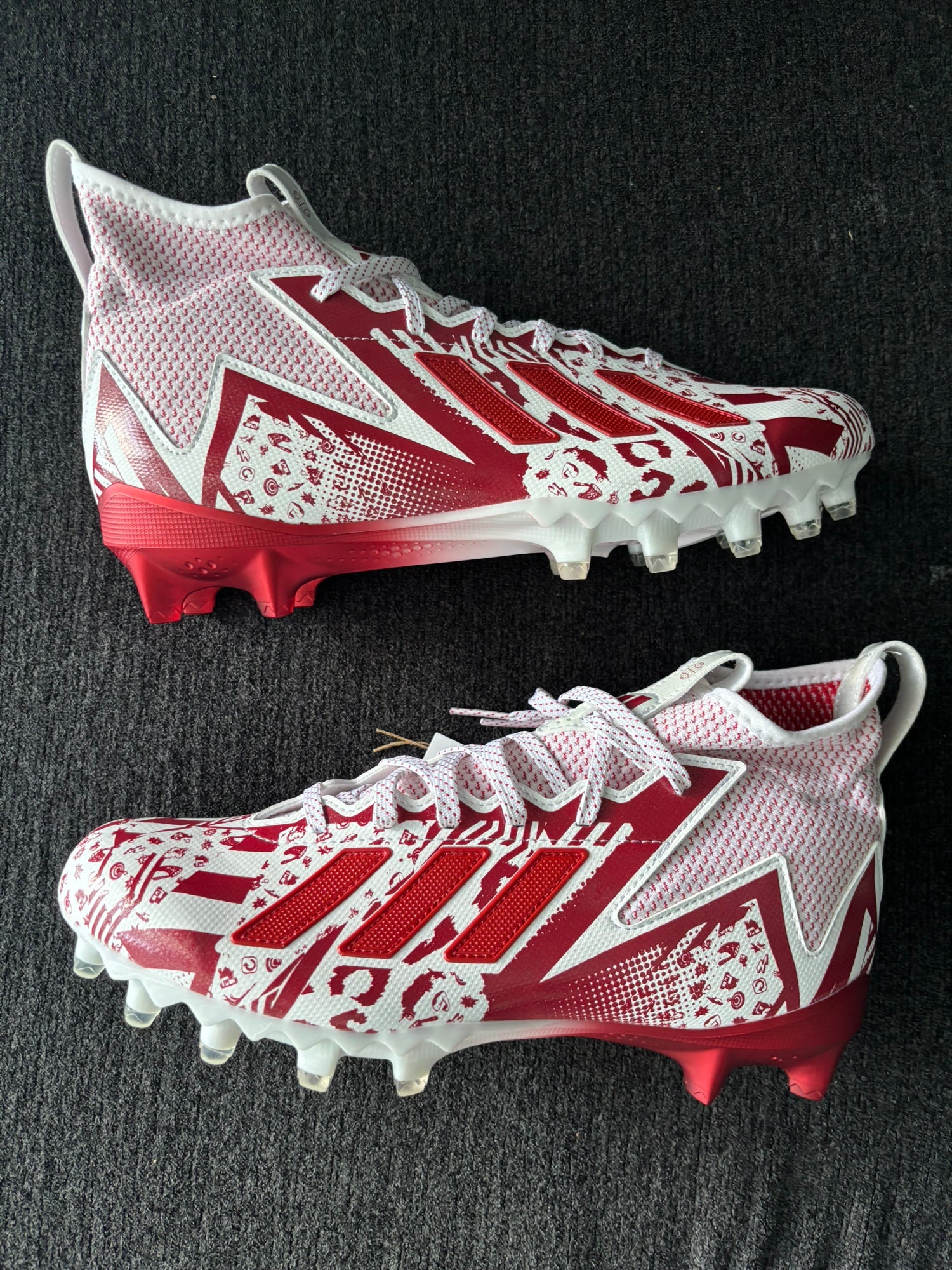 Adidas Freak 23 7V7 SMU White/Red Football Cleats Size 10.5  display picture 2