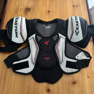 Medium Junior Easton Synergy Shoulder Pads (New)