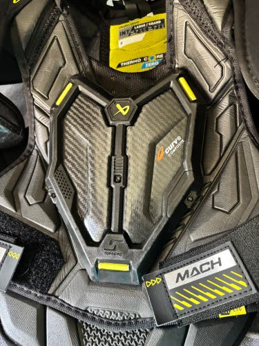 Intermediate Used Large Bauer Supreme Mach Shoulder Pads (Used)
