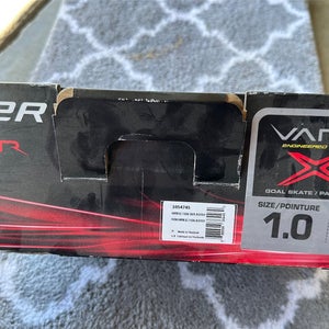 Bauer Vapor X2.7 Hockey Goalie Skates Regular Width Size 1 (Used)