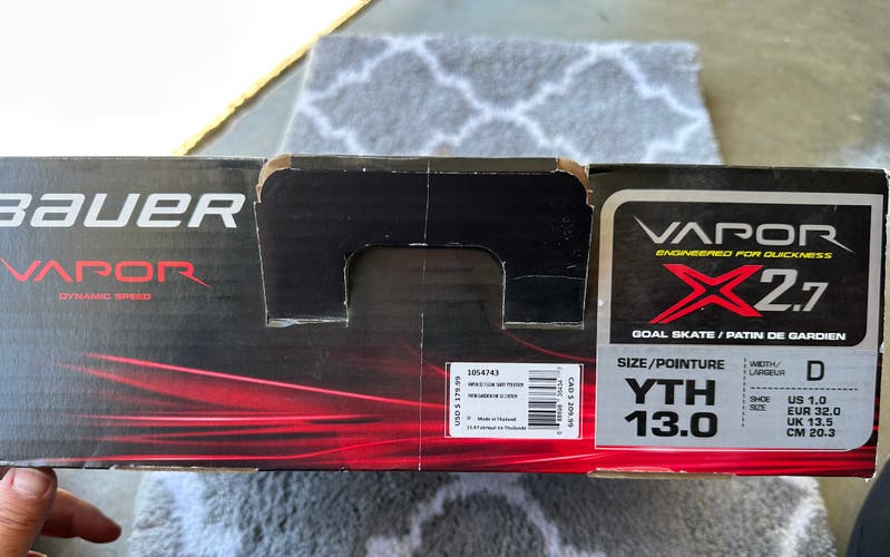 Bauer Vapor X2.7 Hockey Goalie Skates Regular Width 13 (Used)