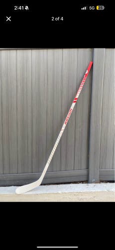 Senior Warrior Novium 2 Pro Right Handed Hockey Stick W28 (New)