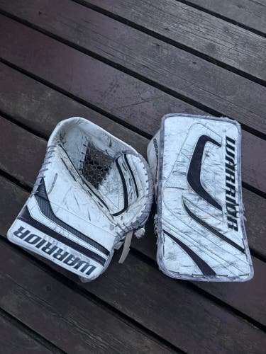 Warrior Glove And Blocker