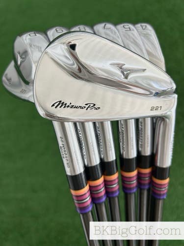 Mizuno Pro 221 Forged Iron Set 4-P / KBS $-Taper Black 130 Extra Stiff