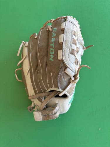 White Easton Fundamental Series RH Softball Glove 12.5"