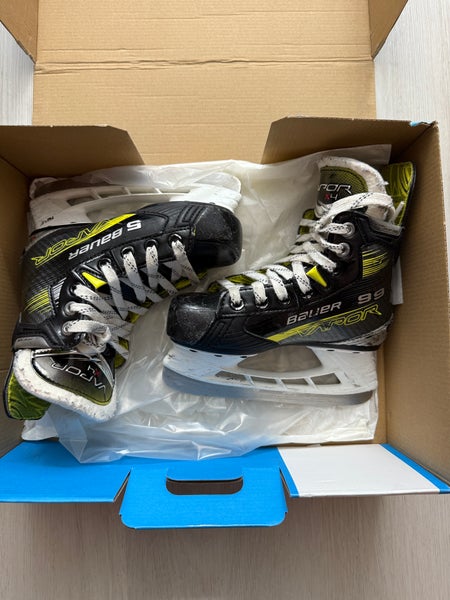 Bauer Hockey Skates Regular Width 11.5 (Used) Youth