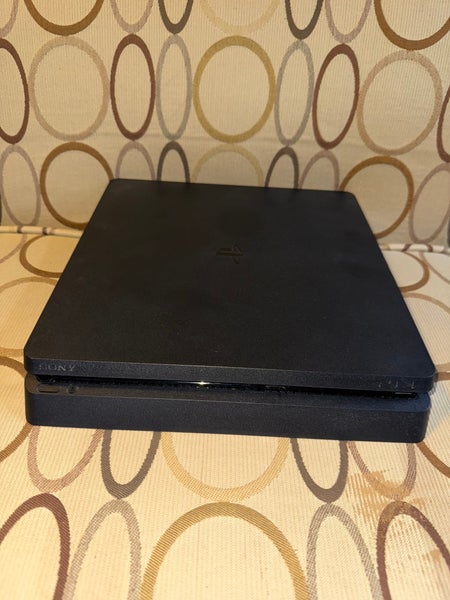 Sony PlayStation 4 PS4 Video Gaming Console Slim Edition Used Pre Owned Works GR