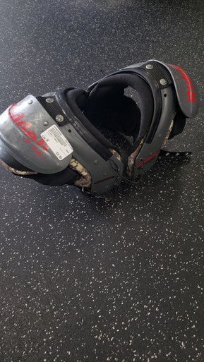 Used Riddell GHOST FB Shoulder Pads Grey SM 11849-S000029696