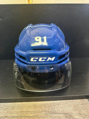 Montreal Canadiens game used CCM helmet (Sean Monahan)