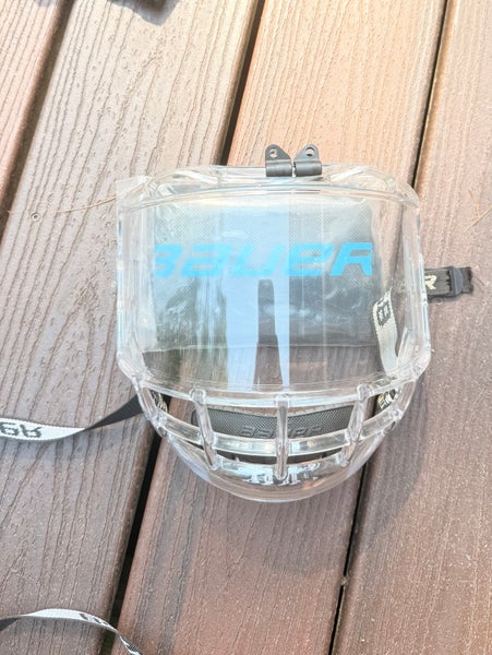 Small Bauer Concept 3 Full Shield Shield (Used)