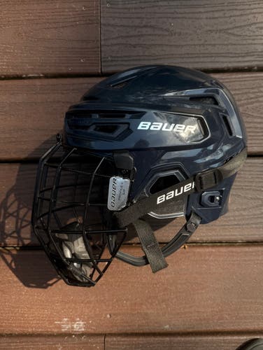 Small Bauer Helmet (Used)