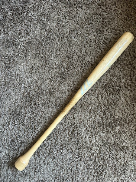 Marucci Pro Maple Puck Knob Wood Bat JD26 33”