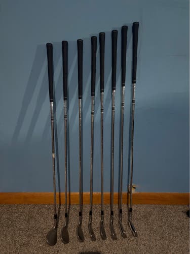 Men's Titleist 710 AP1 Right Handed Iron Set Stiff Flex  (Used)
