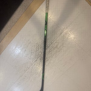 Intermediate Bauer Vapor ADV Left Hand Hockey Stick P92  (Used)