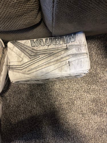 2023 Vaughn SLR3 Pro Carbon Regular Pro Stock (Used)