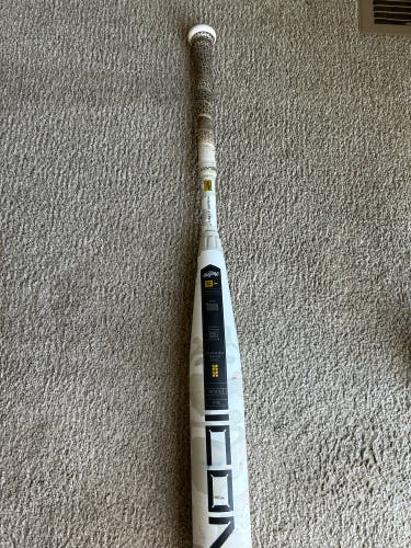 Easton Icon USSSA Certified Bat (-8) 22 oz 30" (Used)